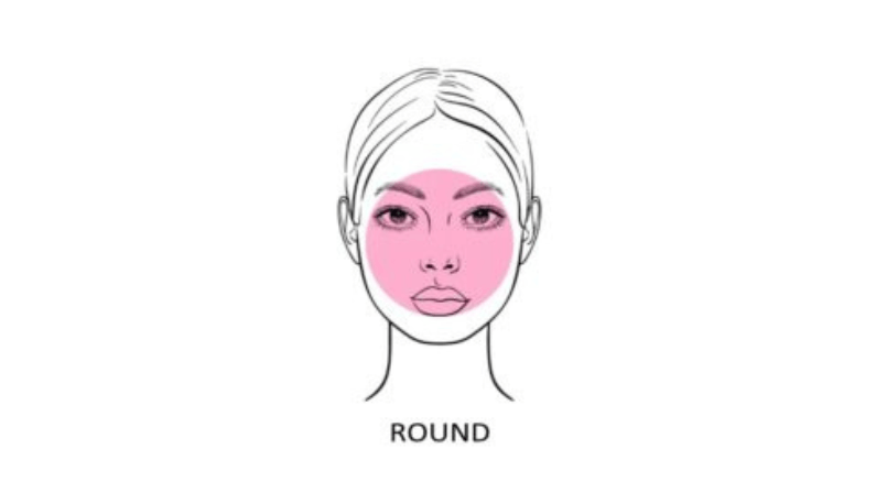 A woman with a round face shape