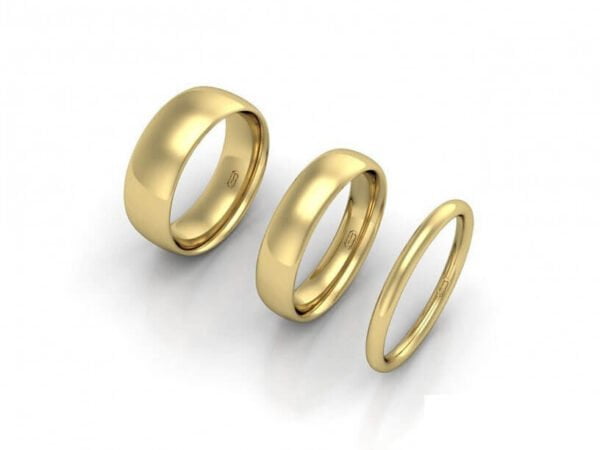 Classic comfort wedding ring for men and women - yellow gold
