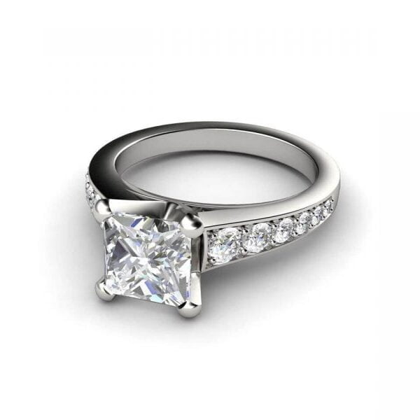 Platinum princess-cut diamond ring with a graduating diamond band - Ariadne